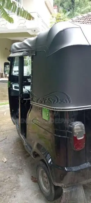 TVS King 2013 Three Wheel (Used)