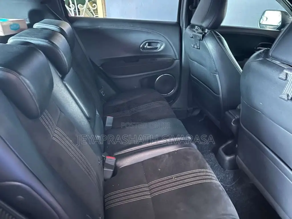 Honda Vezel 2018 SUV (Used)