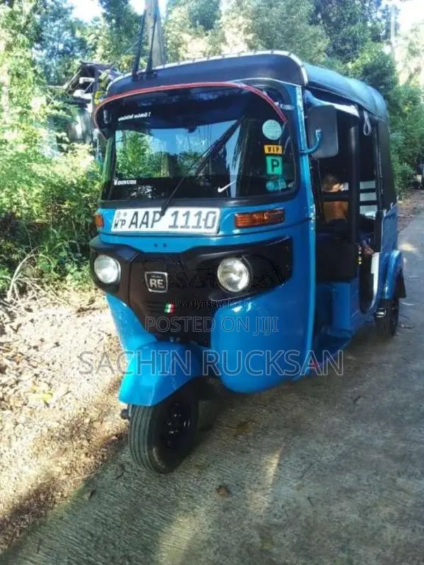 Bajaj 4 Stroke 2014 Three Wheel (Used)