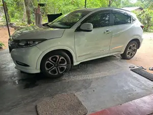 Honda Vezel 2014 SUV (Used)