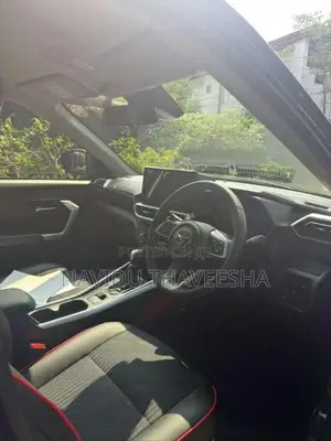Toyota Raize 2025 SUV (Used)
