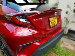 Toyota CHR 2017 SUV (Used)