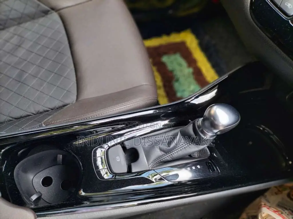Toyota CHR 2017 SUV (Used)