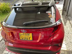 Toyota CHR 2020 SUV (Used)