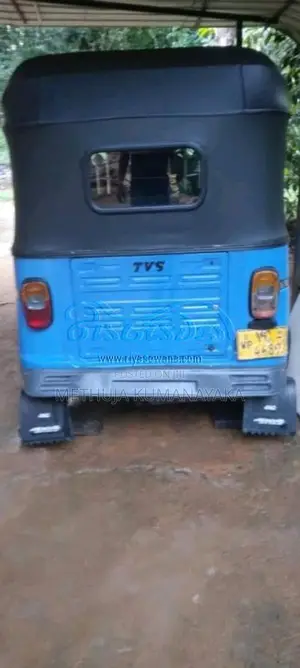 TVS King 2010 Three Wheel (Used)