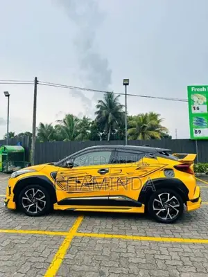 Toyota CHR 2018 SUV (Used)