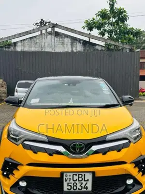 Toyota CHR 2018 SUV (Used)