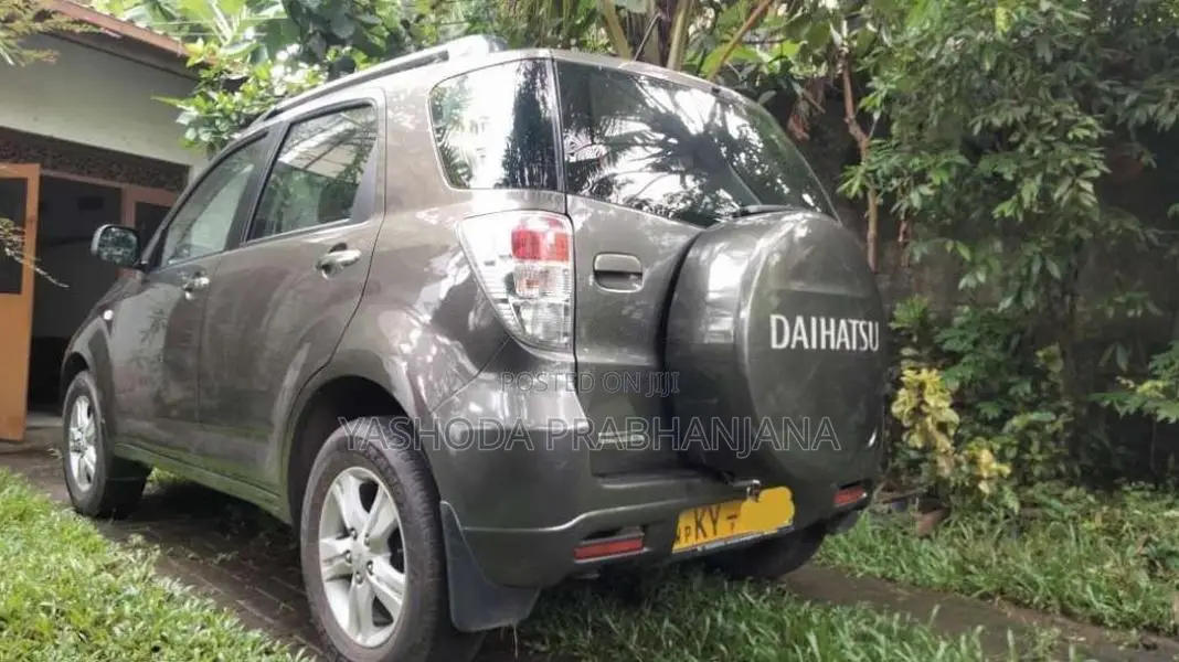 Daihatsu Terios 2014 SUV (Used)
