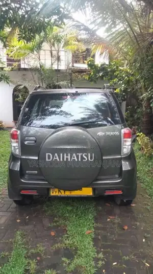 Daihatsu Terios 2014 SUV (Used)