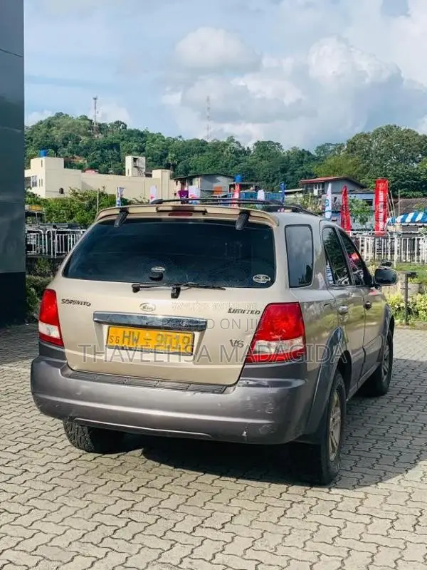 Kia Sorento 2004 SUV (Used)
