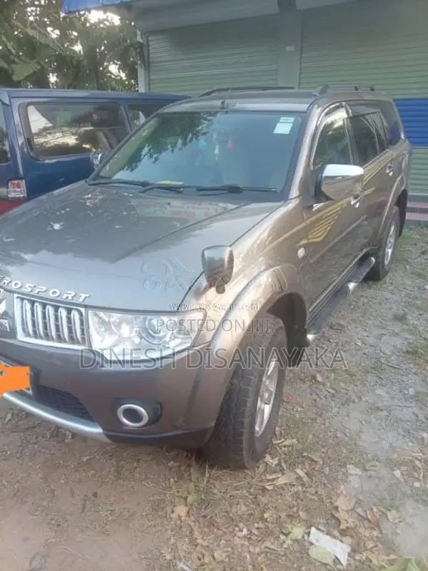 Mitsubishi Montero Sport 2012 SUV (Used)