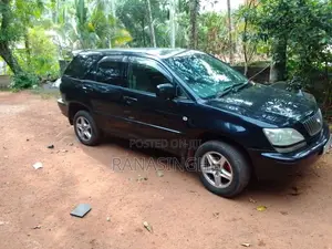 Toyota Harrier 1999 SUV (Used)