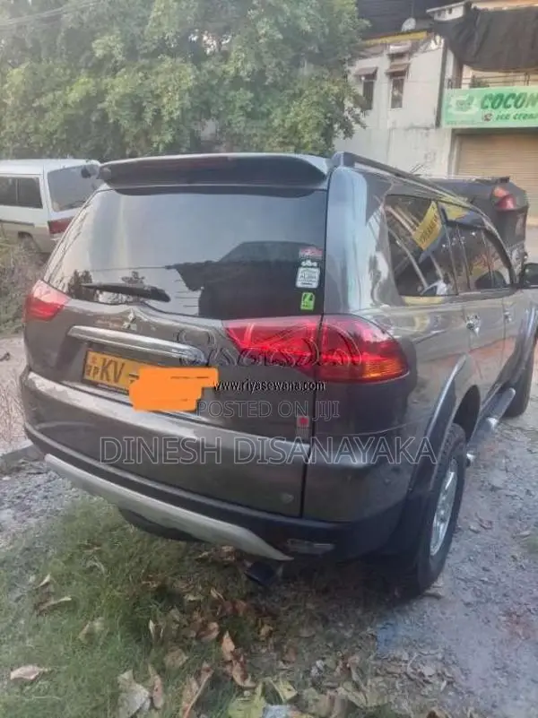 Mitsubishi Montero Sport 2012 SUV (Used)