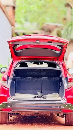 Honda Vezel 2018 SUV (Used)