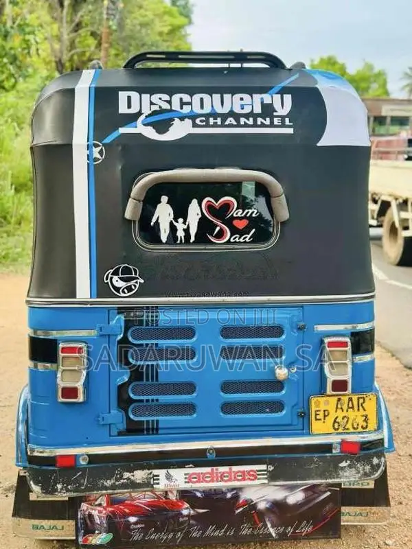 Bajaj Re 4 stroke 2014 Three Wheel (Used)