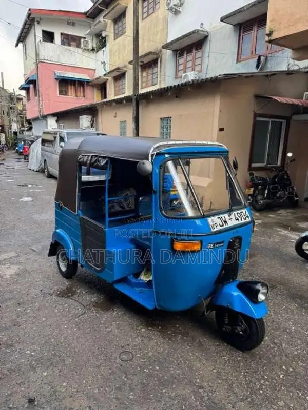Bajaj 2 Stroke 2005 Three Wheel (Used)