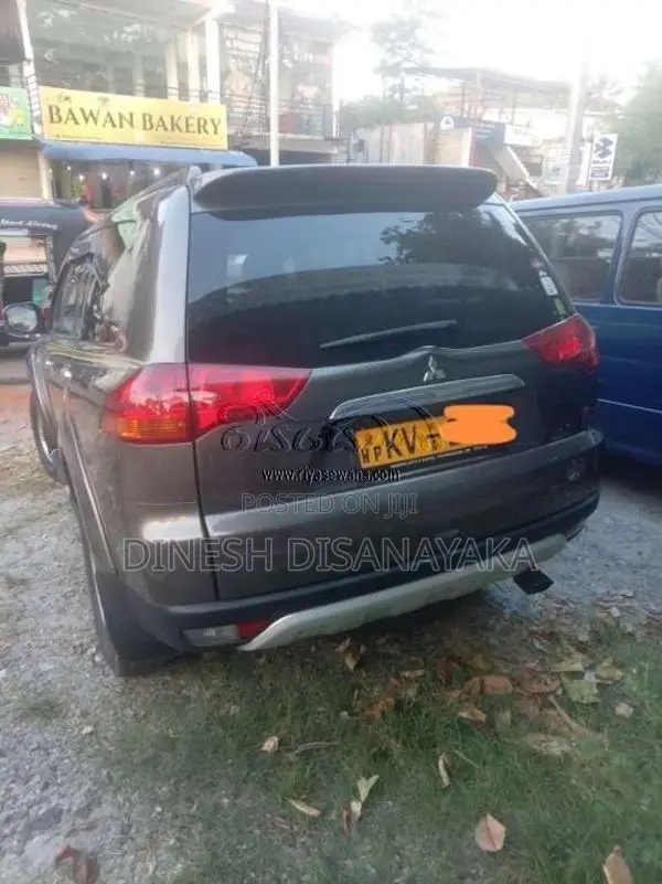 Mitsubishi Montero Sport 2012 SUV (Used)
