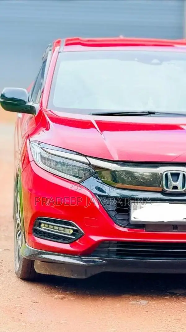 Honda Vezel 2018 SUV (Used)