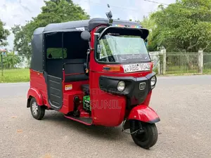 Bajaj RE 2015 Three Wheel (Used)