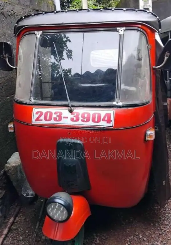 Bajaj RE 1996 Three Wheel (Used)