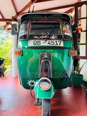 Bajaj RE 2 Stroke 2005 Three Wheel (Used)