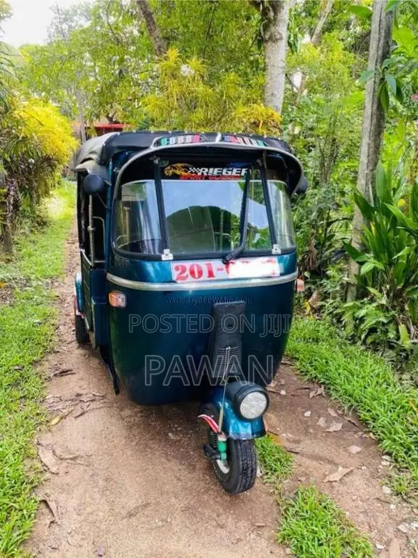 Bajaj 2 Stroke 1995 Three Wheel (Used)