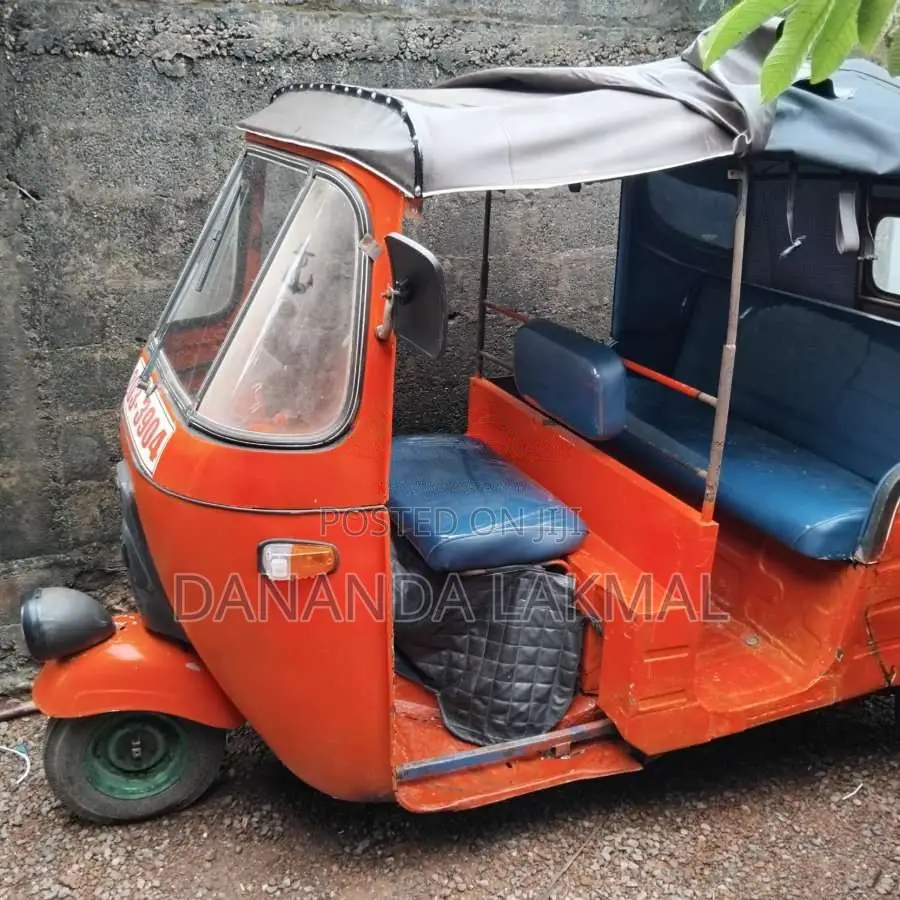 Bajaj RE 1996 Three Wheel (Used)