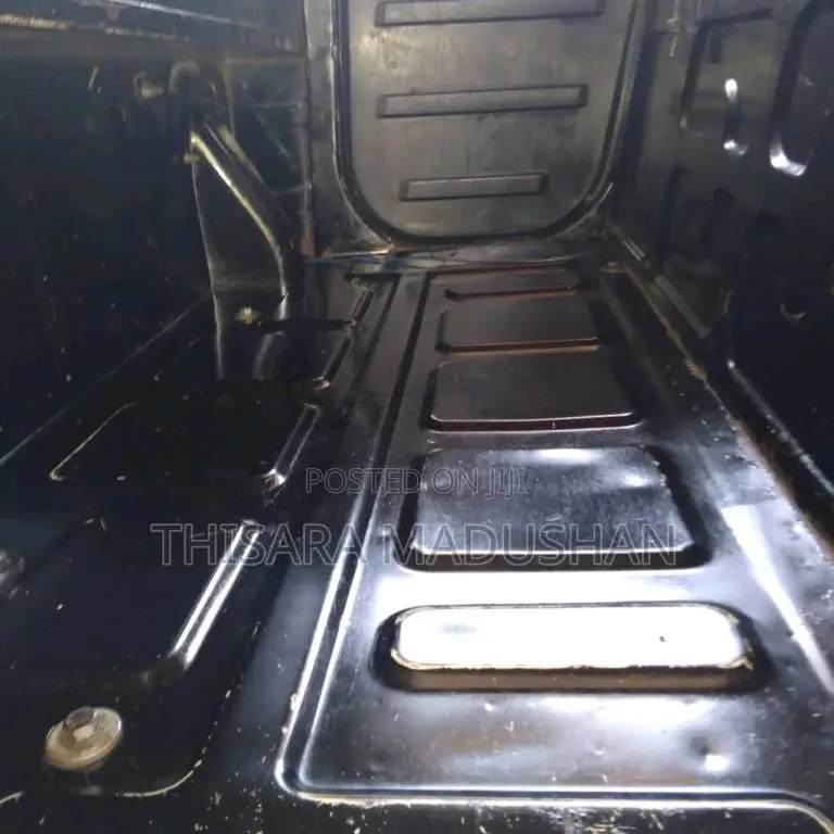 Bajaj 4 stroke 2011 Three Wheel (Used)
