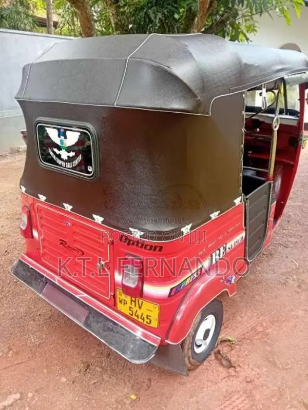 Bajaj 2 Stroke 2004 Three Wheel (Used)