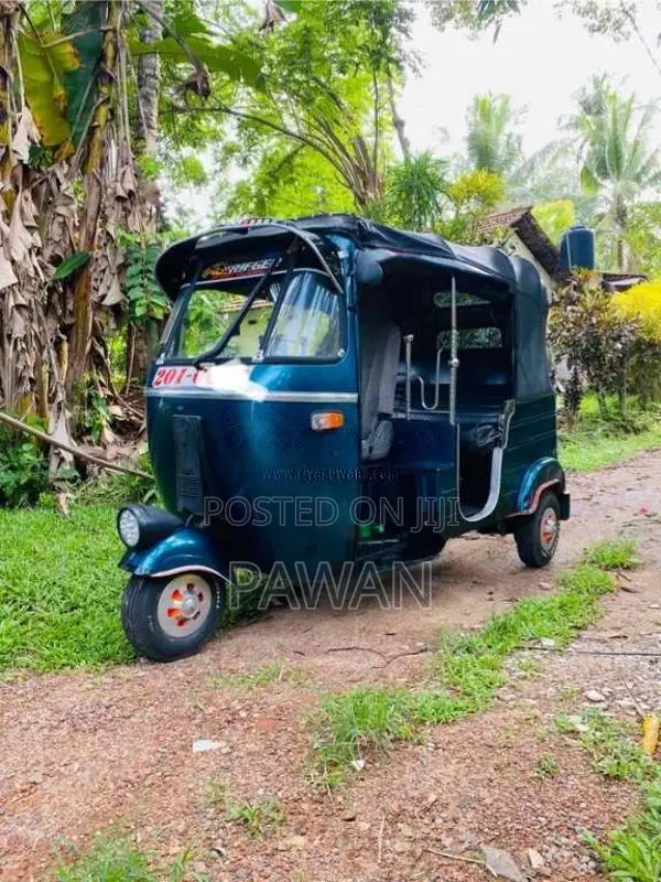 Bajaj 2 Stroke 1995 Three Wheel (Used)