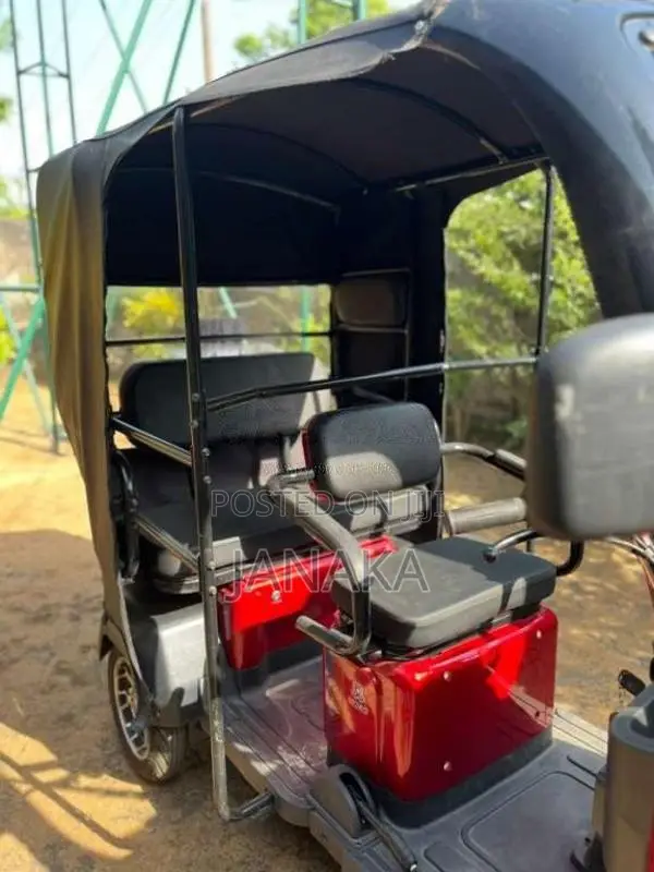 NWOW Evs4 Plus 2024 Three Wheel (Used)