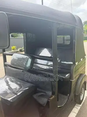 Bajaj RE 205 2012 Three Wheel (Used)