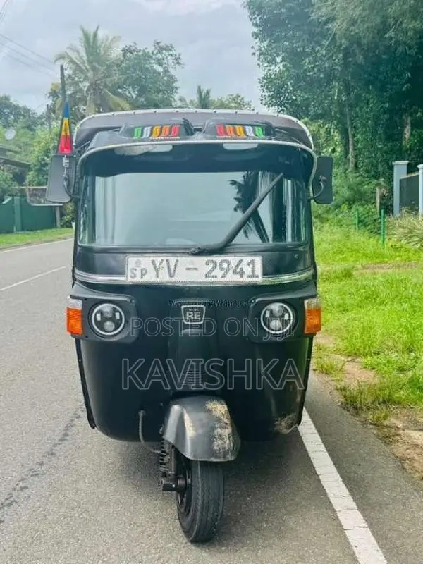 Bajaj RE 205 2012 Three Wheel (Used)