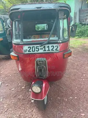 Bajaj RE 2 Stroke 1998 Three Wheel (Used)