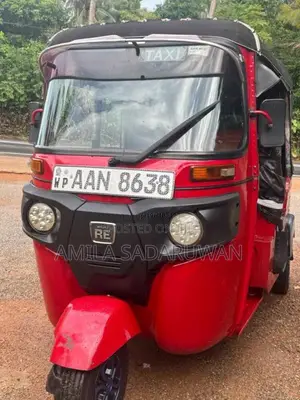 Bajaj RE 2014 Three Wheel (Used)
