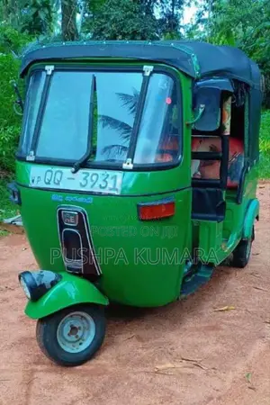 Bajaj 4 Stroke 2008 Three Wheel (Used)