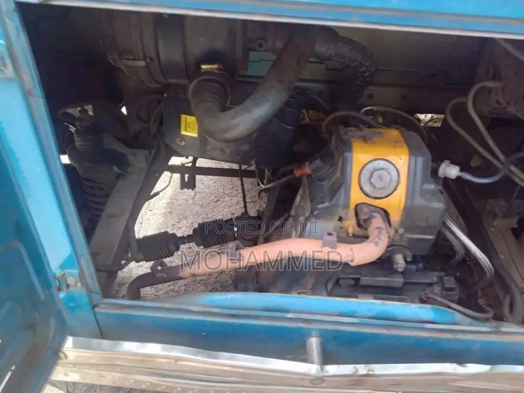 Bajaj 4 Stroke 2011 Three Wheel (Used)
