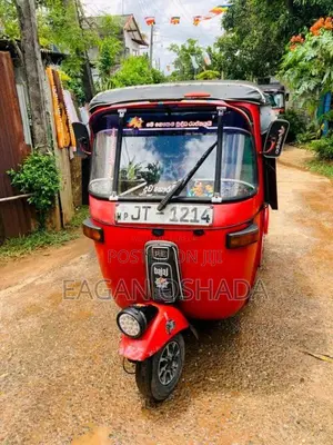 Bajaj 2 stroke 2005 Three Wheel (Used)