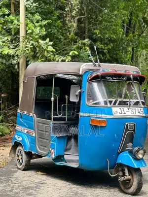 Bajaj 2 stroke 2004 Three Wheel (Used)