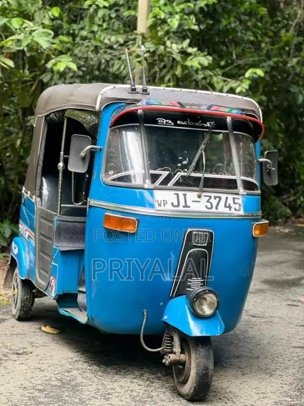 Bajaj 2 stroke 2004 Three Wheel (Used)