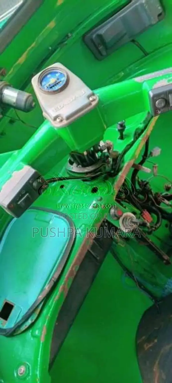 Bajaj 4 Stroke 2008 Three Wheel (Used)
