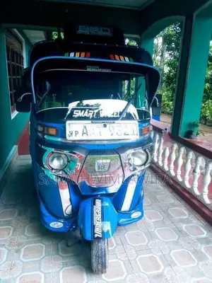 Bajaj RE 2014 Three Wheel (Used)