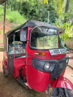 Bajaj 4 Stroke 2015 Three Wheel (Used)