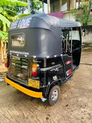 TVS King 2011 Three Wheel (Used)