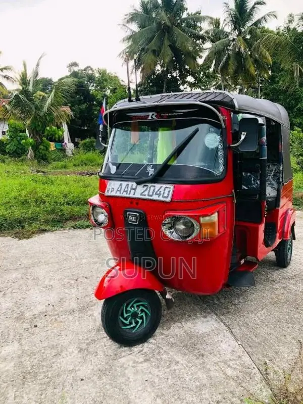 Bajaj 4 stroke 2013 Three Wheel (Used)