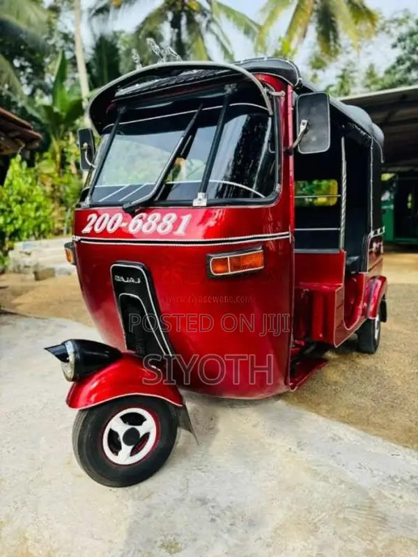 Bajaj 2 Stroke 1995 Three Wheel (Used)