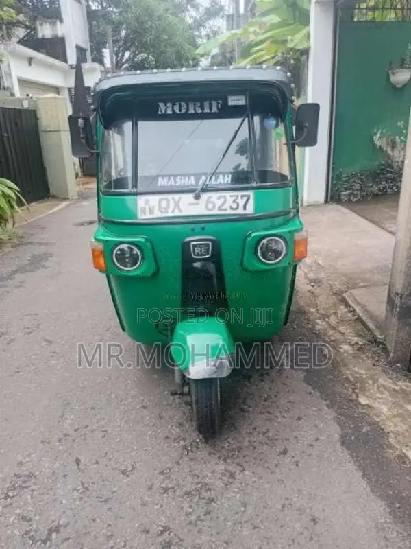 Bajaj 4 Stroke 2010 Three Wheel (Used)