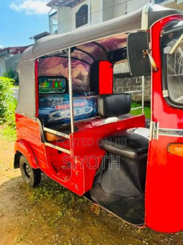 Bajaj 2 Stroke 1998 Three Wheel (Used)