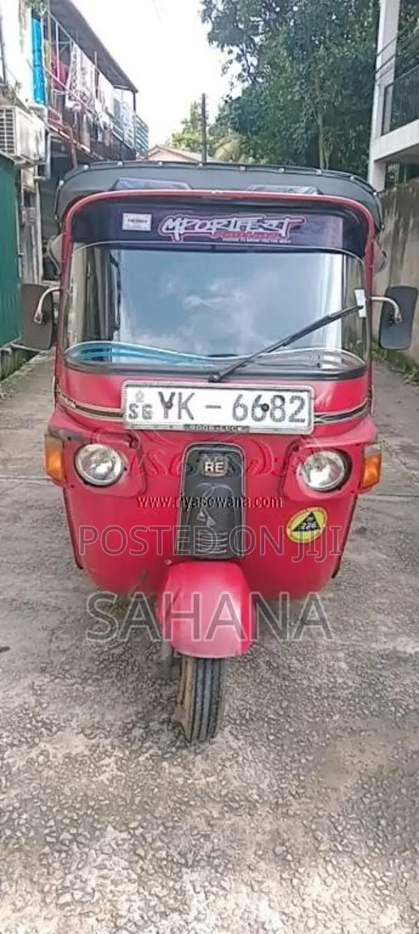 Bajaj RE 4 Stroke 2011 Three Wheel (Used)