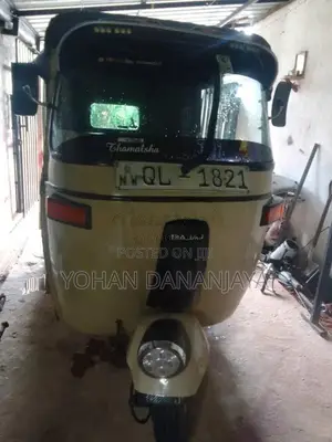 Bajaj 4 Stroke 2007 Three Wheel (Used)